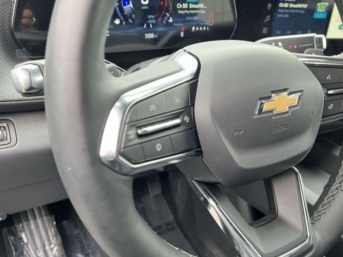 Used 2026 Chevrolet Equinox LT w/ Safety and Technology Package AWD/4WD image 34