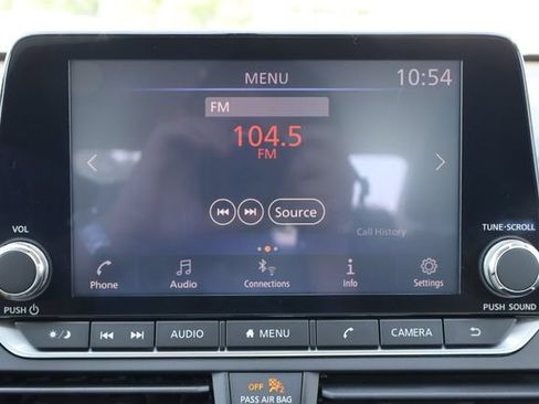Used 2020 Nissan Altima 2.5 S FWD image 9
