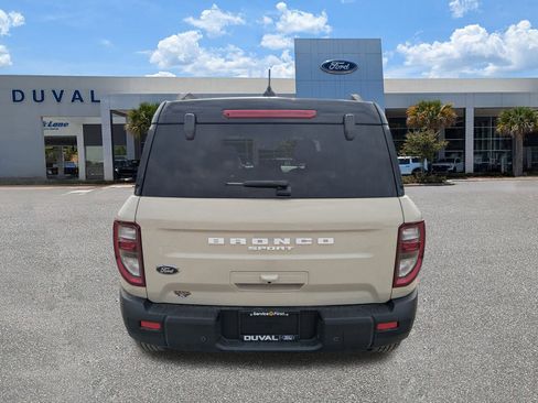 New 2025 Ford Bronco Sport Outer Banks image 5