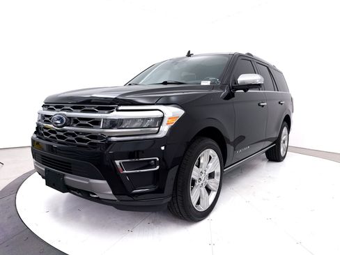 Used 2024 Ford Expedition Platinum AWD/4WD image 17