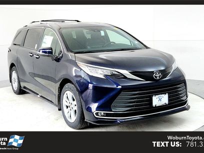 New 2026 Toyota Sienna Limited