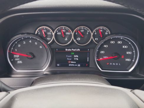 Used 2019 Chevrolet Silverado 1500 LT Trail Boss AWD/4WD image 13