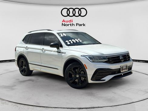 Used 2024 Volkswagen Tiguan SE R-Line FWD image 1
