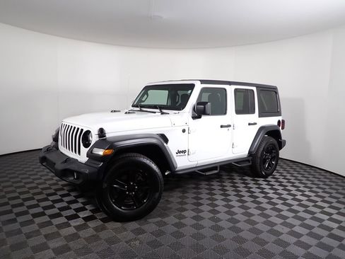 Used 2020 Jeep Wrangler Unlimited Sport image 9