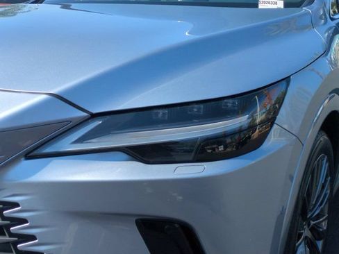 Used 2025 Lexus RX 450h AWD w/ Convenience Package image 10