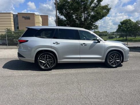 Used 2025 Lexus TX 350 AWD w/ Technology Package image 2