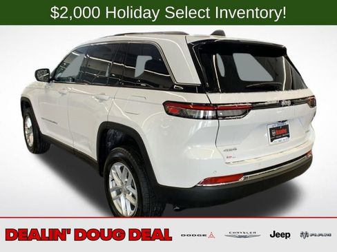 New 2025 Jeep Grand Cherokee Laredo X image 12