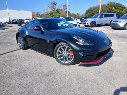 Used 2015 Nissan 370Z NISMO RWD image 1