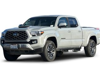 Used 2021 Toyota Tacoma TRD Sport video 1
