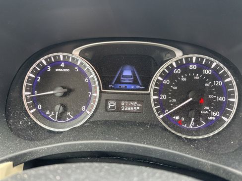 Used 2020 INFINITI QX60 Luxe w/ Sensory Package AWD/4WD image 13