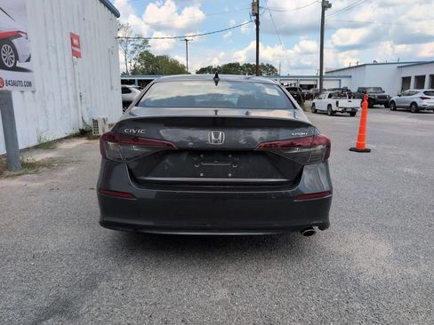 Used 2025 Honda Civic Sport image 7