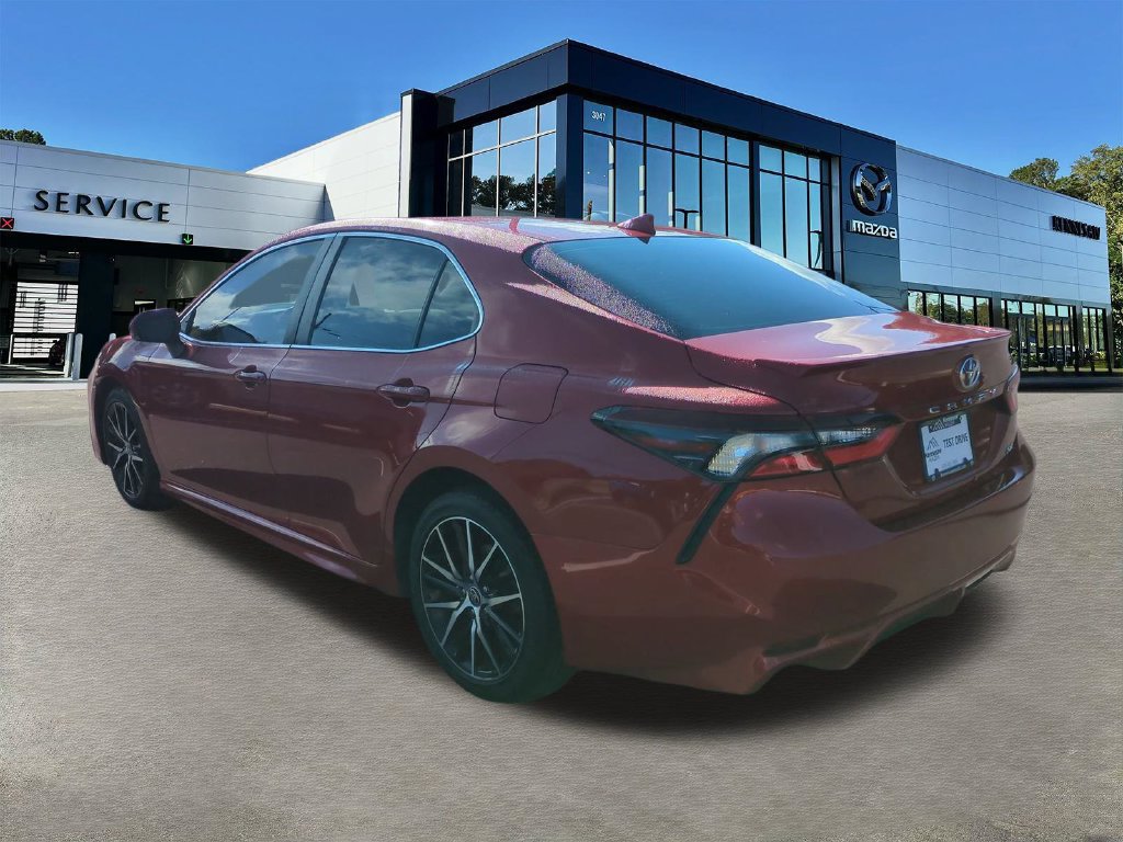Used 2023 Toyota Camry SE w/ Convenience Package FWD image 6