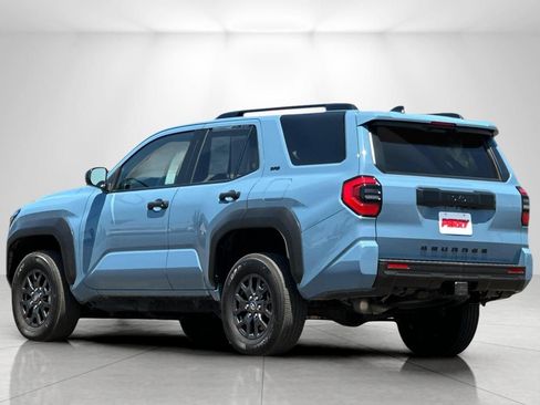 Used 2025 Toyota 4Runner SR5 RWD image 5
