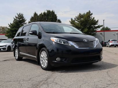 Used 2017 Toyota Sienna Limited Premium