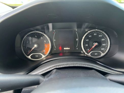 Used 2016 Jeep Renegade Sport w/ Power & Air Group image 9