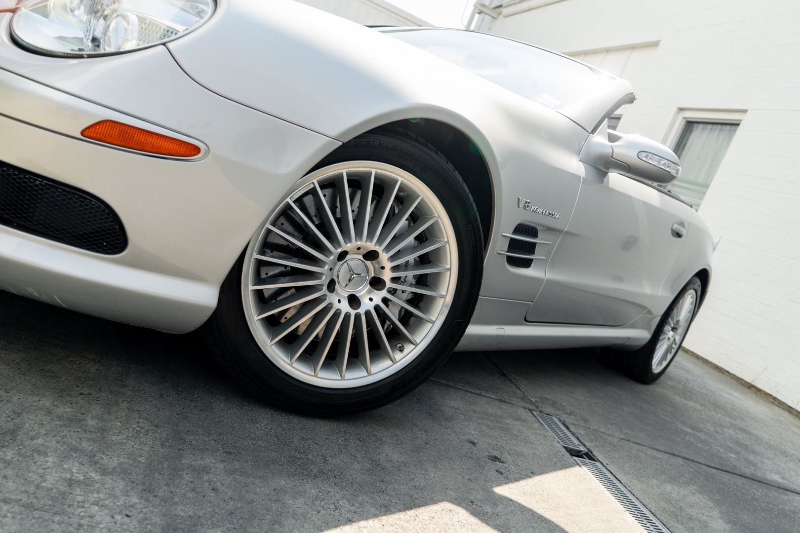 Used 2003 Mercedes-Benz SL 55 AMG image 4