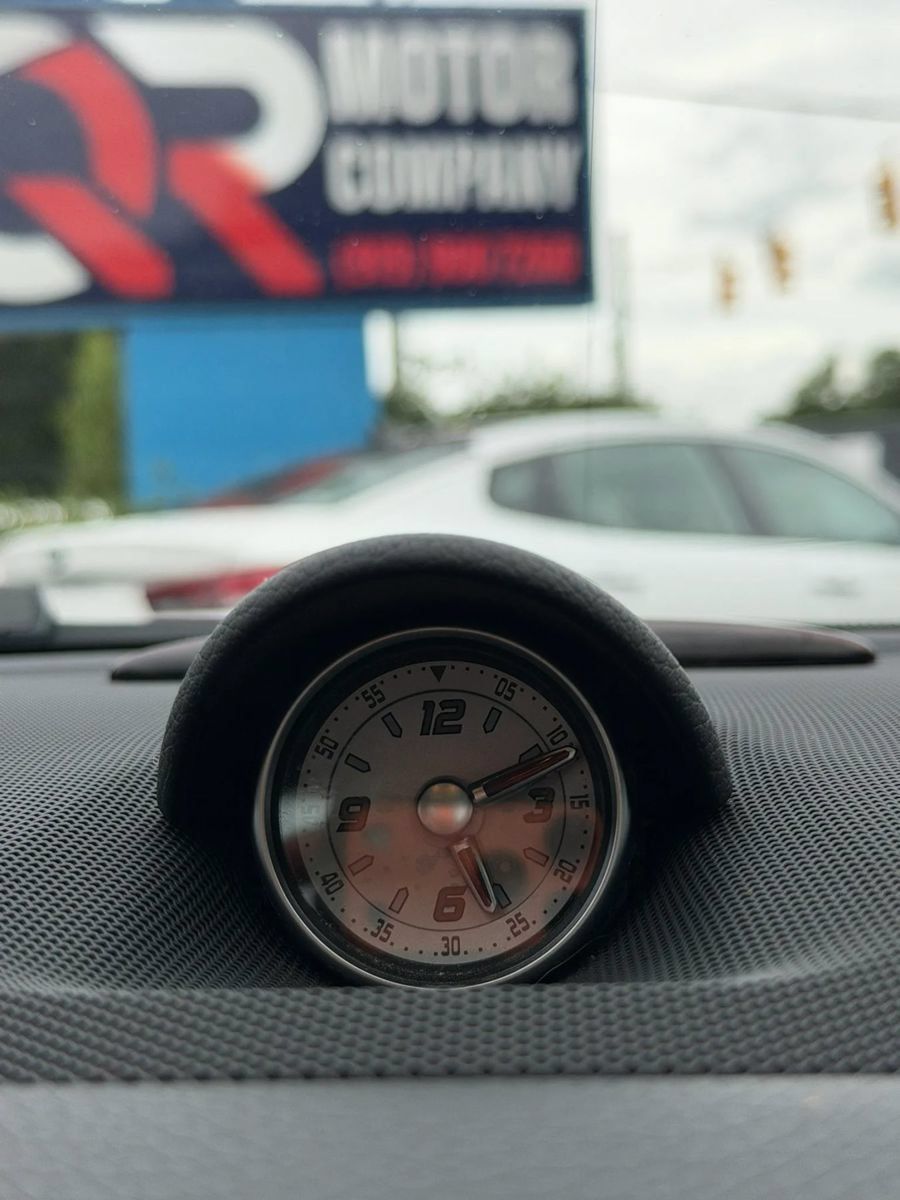 Used 2013 Mercedes-Benz SL 550 image 18