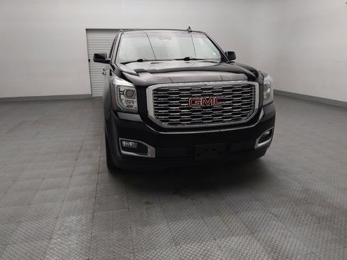 Used 2019 GMC Yukon XL Denali w/ Denali Ultimate Package AWD/4WD image 14