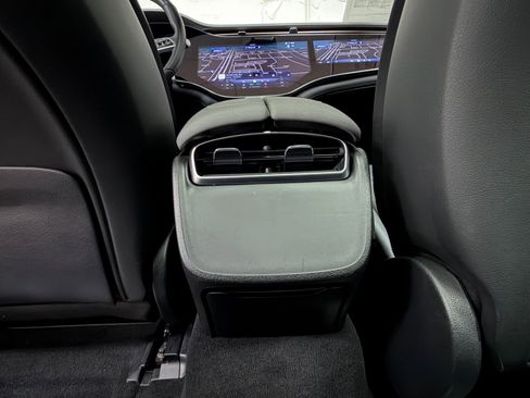 Used 2024 Mercedes-Benz EQS 450+ Sedan w/ AMG Line Exterior Package image 38