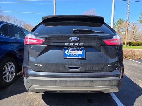 Used 2024 Ford Edge SEL w/ Convenience Package image 5