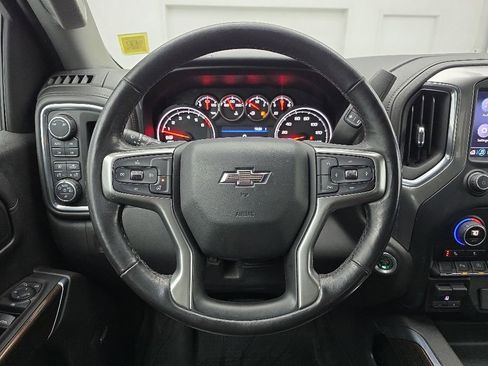 Used 2019 Chevrolet Silverado 1500 LT Trail Boss AWD/4WD image 19