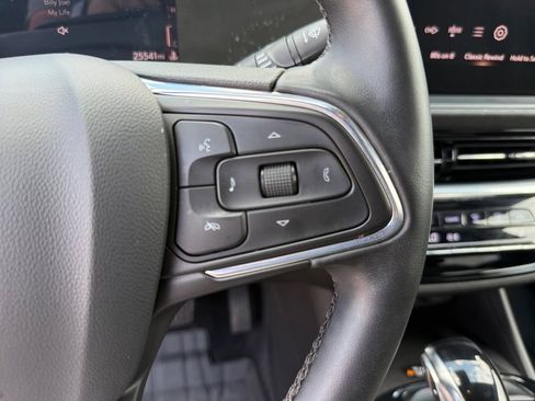 Used 2024 Buick Envista Avenir FWD image 23