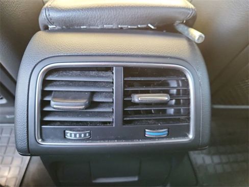 Used 2015 Audi Q5 2.0T Premium Plus w/ Technology Package image 22