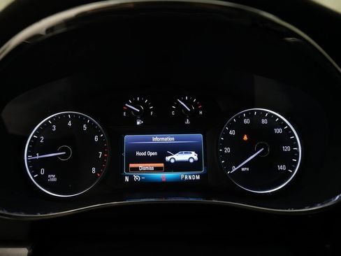 Used 2022 Buick Encore Preferred w/ Safety Package image 2