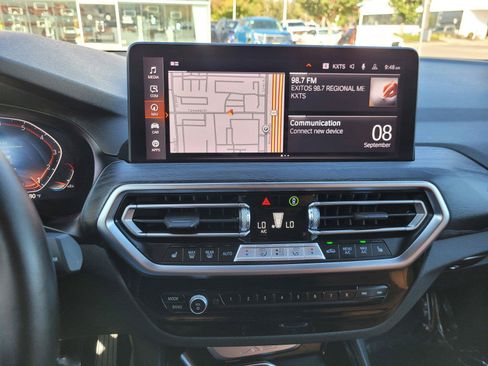 Used 2023 BMW X3 sDrive30i w/ Premium Package w/ZPA RWD image 30