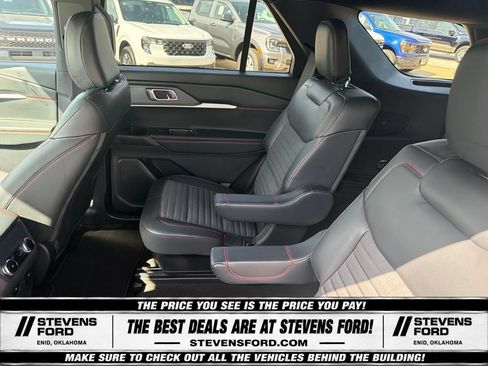 Used 2025 Ford Explorer ST-Line AWD/4WD image 33
