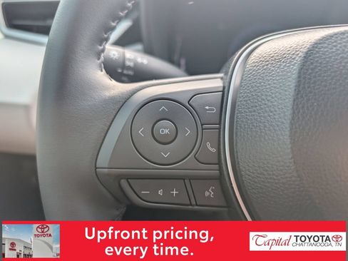 Used 2026 Toyota Corolla SE FWD image 15