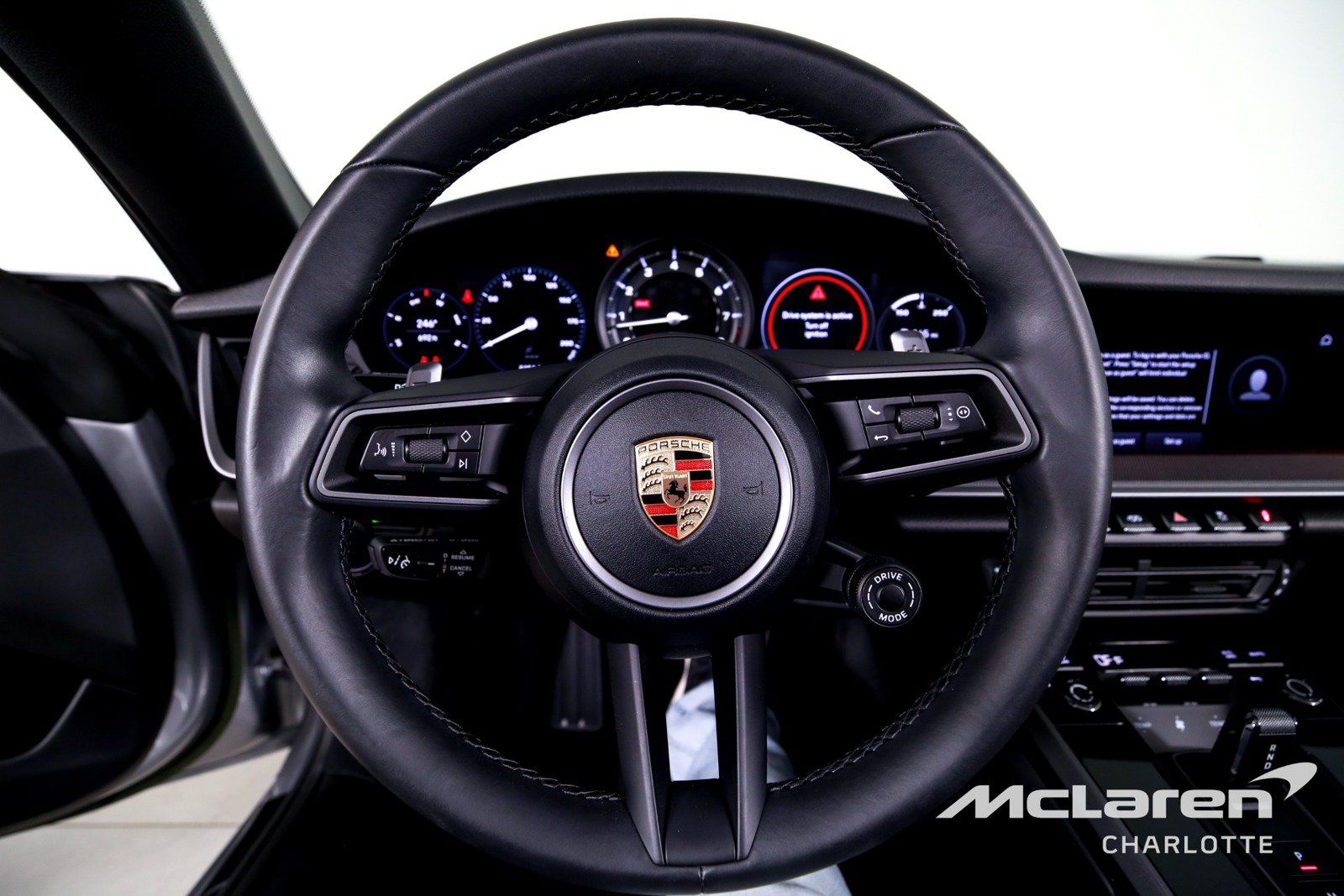 Used 2023 Porsche 911 Carrera RWD image 15