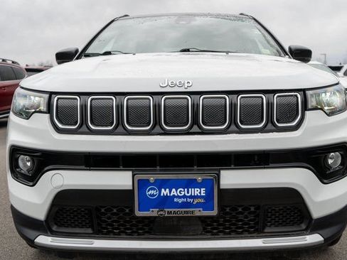 Used 2022 Jeep Compass Limited AWD/4WD image 3