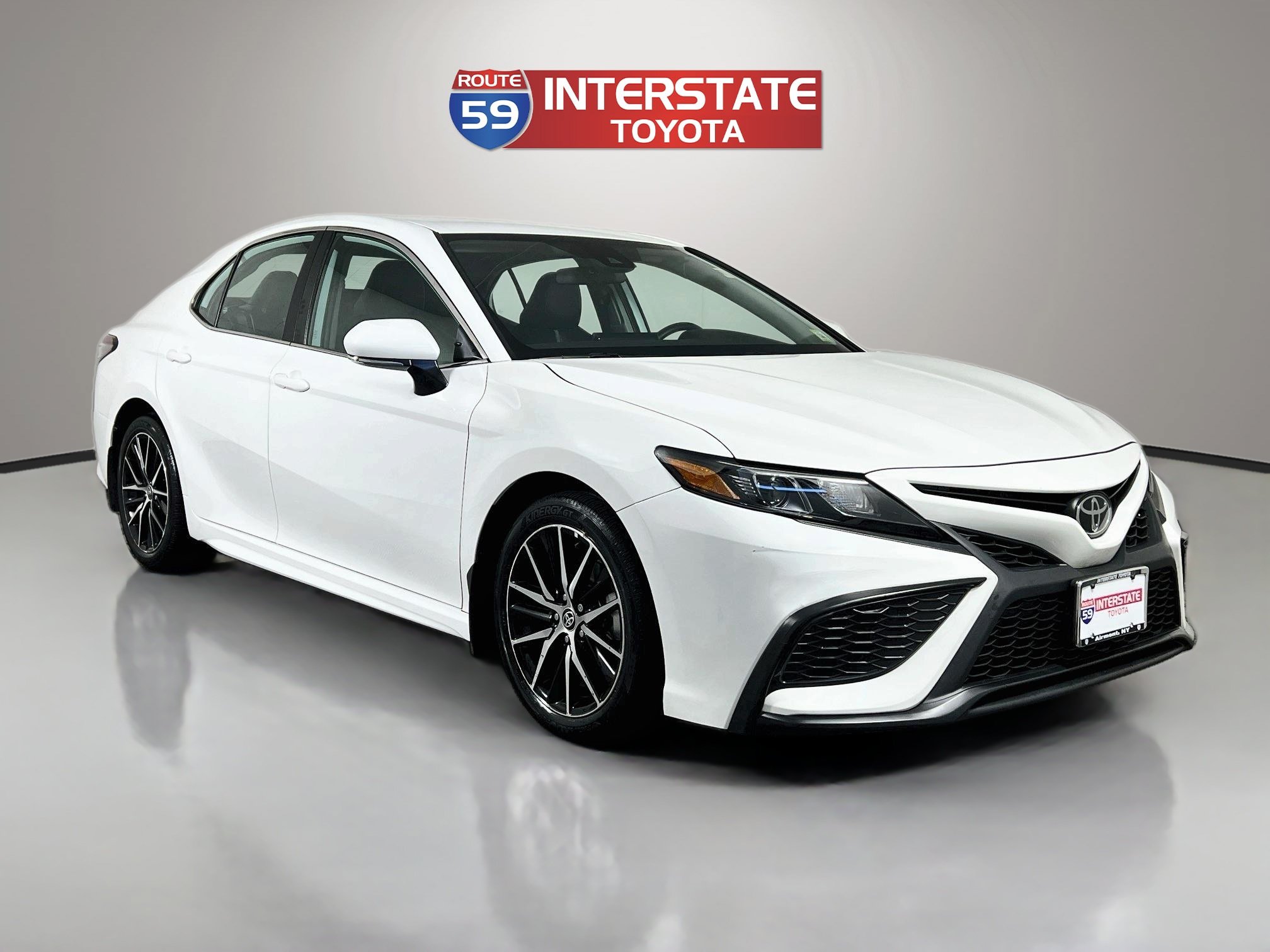 Certified 2024 Toyota Camry SE w/ Cold Weather Package AWD/4WD image 1