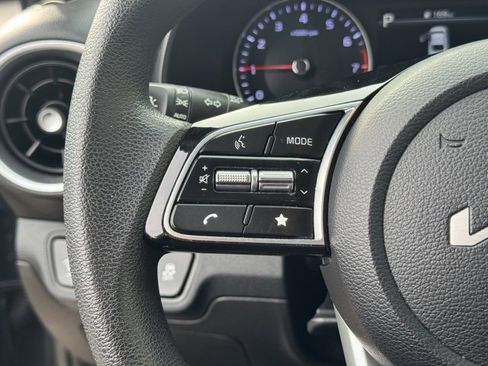 Certified 2023 Kia Forte LXS w/ LXS Technology Package image 25