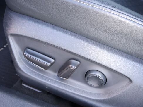 Used 2019 Toyota Camry XSE w/ Driver Assist Package image 8