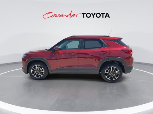 Used 2025 Chevrolet TrailBlazer LT image 5