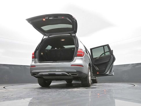 Used 2017 Mercedes-Benz GLS 450 4MATIC image 48