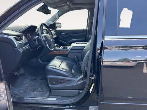 Used 2016 Chevrolet Suburban LTZ AWD/4WD image 10