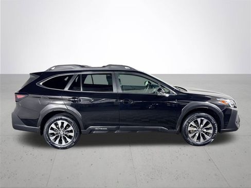 Used 2024 Subaru Outback Limited image 5