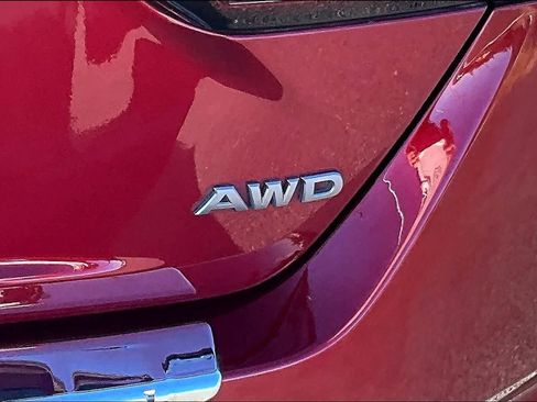 Used 2023 Nissan Altima 2.5 SR w/ SR Premium Package image 7