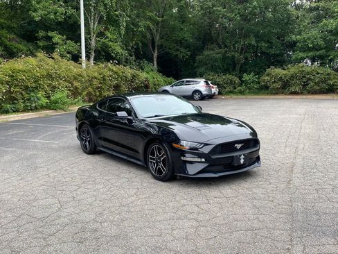 Used 2021 Ford Mustang Premium RWD image 3