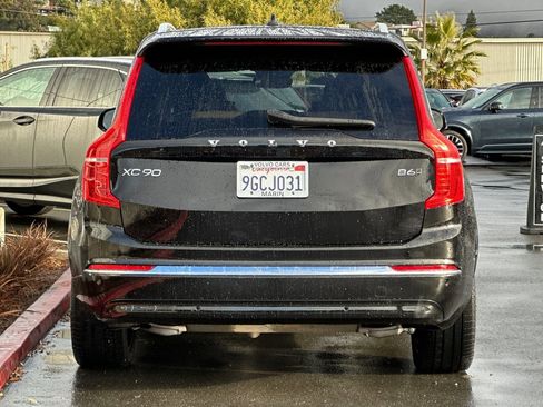 Certified 2023 Volvo XC90 B6 Ultimate image 8