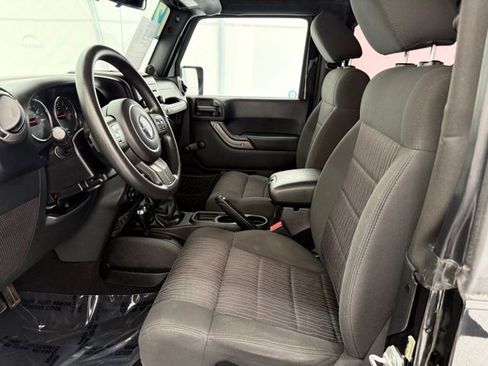 Used 2012 Jeep Wrangler Sport AWD/4WD image 12