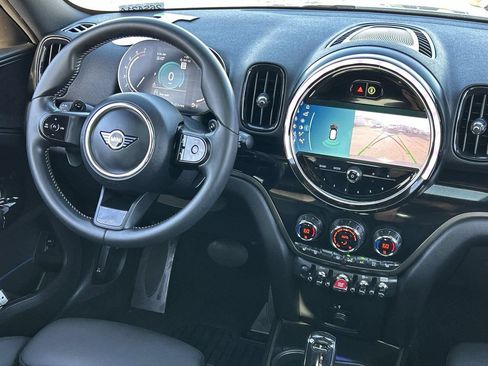 Used 2023 MINI Cooper Countryman S FWD image 11
