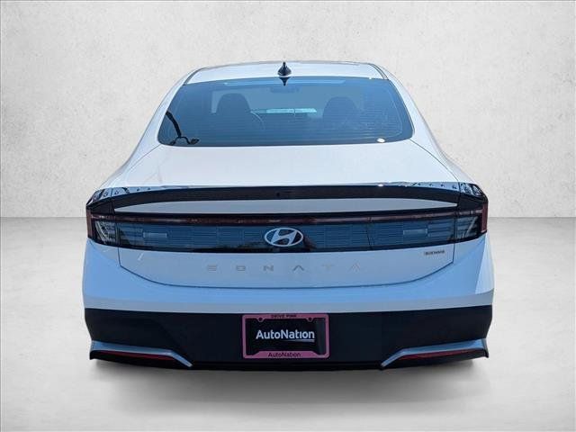 New 2026 Hyundai Sonata Blue FWD image 5