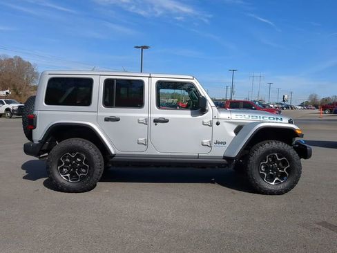 New 2023 Jeep Wrangler Unlimited Rubicon 4xe w/ Cold Weather Group image 3