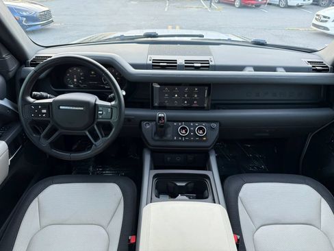Used 2023 Land Rover Defender 110 X-Dynamic SE AWD/4WD image 19