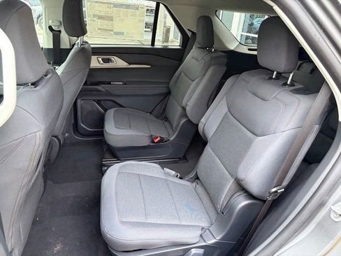 New 2026 Ford Explorer Active image 11