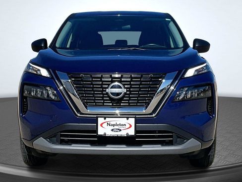 Used 2023 Nissan Rogue S AWD/4WD image 3
